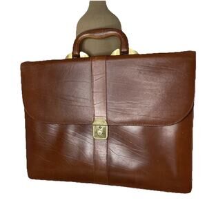 VTG Cognac Brown Leather Briefcase Attaché Case Trifold Wall Street Finance Bro